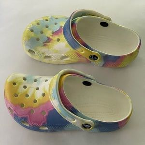 Crocs Classic Platform Clogs Tie Dye Sz 2